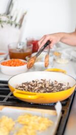 Hello friends- I’m kicking off the first recipe in my @goop feature with the most flavourful, satisfying, nutritious and delicious red lentil bolognese! Trust me you won’t even believe there is no meat, as the texture and flavors all come together so well. 🤍
If you’ve been looking to add MORE nutrition to your meals- give this one a try, it will not disappoint! 

For the full recipe, head to the link in my bio! 

Enjoy!
Xx
Karlene